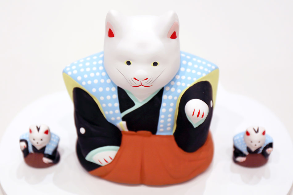 lucky cats exhibition at toraya in tokyo midtown