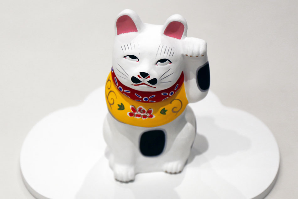 lucky cats exhibition at toraya in tokyo midtown