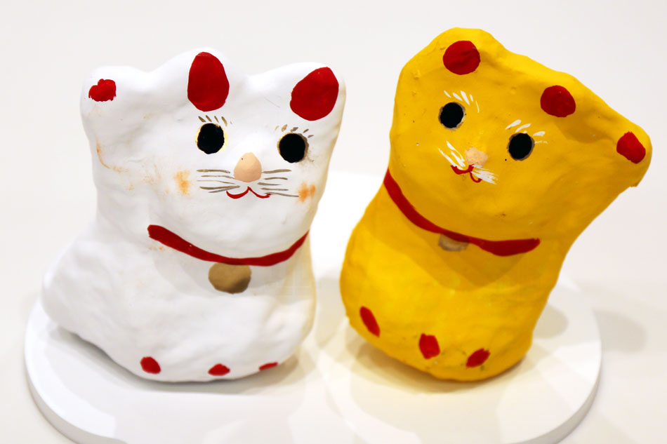 lucky cats exhibition at toraya in tokyo midtown