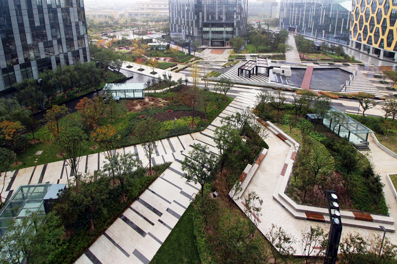 mcec_interdesign-associates-hugo-kohno-architect-associates_designboom_06-copy