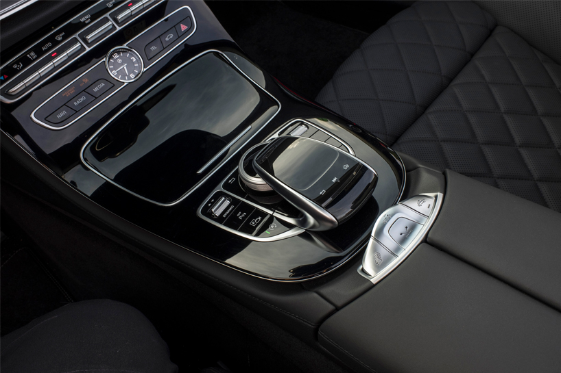 mercedes-benz-e-class-test-drive-designboomg08