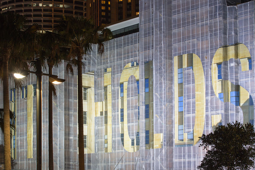 mike-hewson-it-holds-up-mca-australia-designboom-18