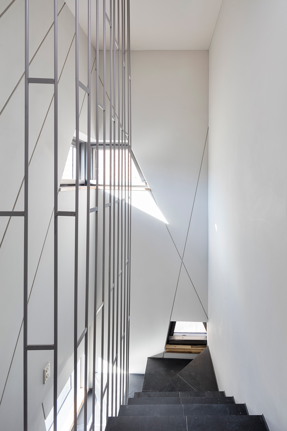 moon hoon dogok maximum house seoul korea designboom