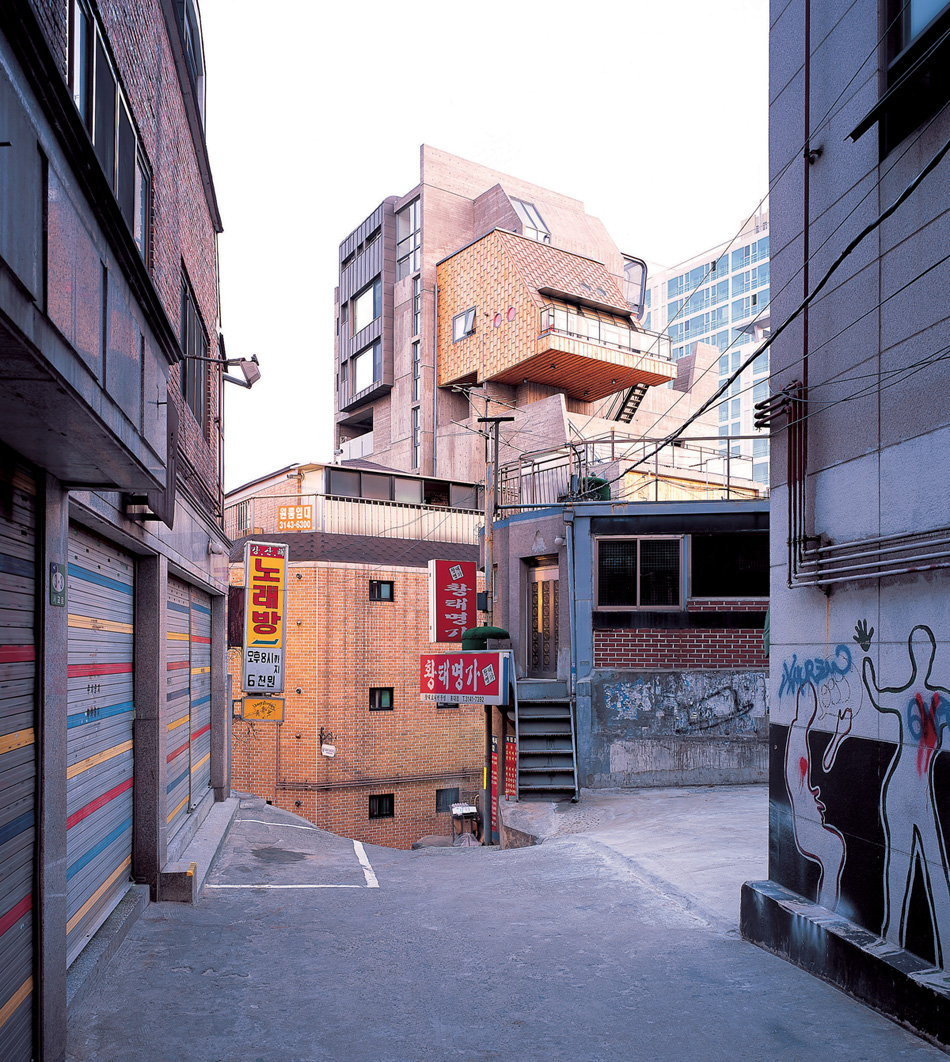 moon hoon sangsang museum seoul designboom