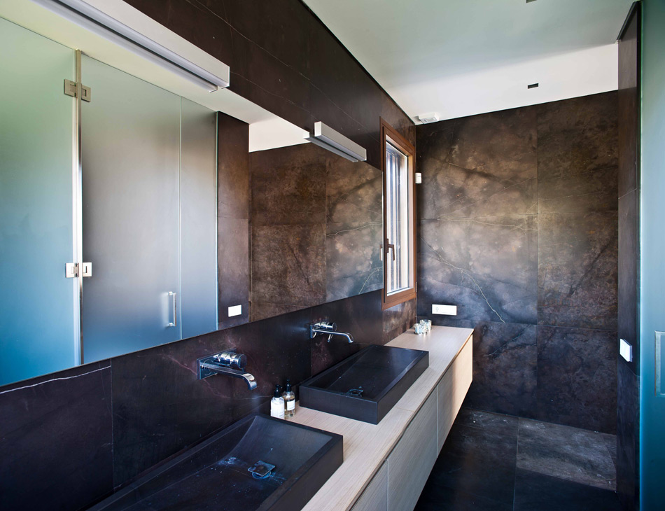 MVN arquitectos AP house designboom