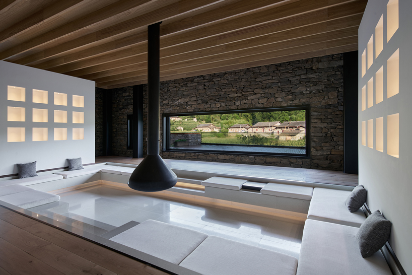 nanchawan-shiwu-tribe-homestay-china-designboom-17
