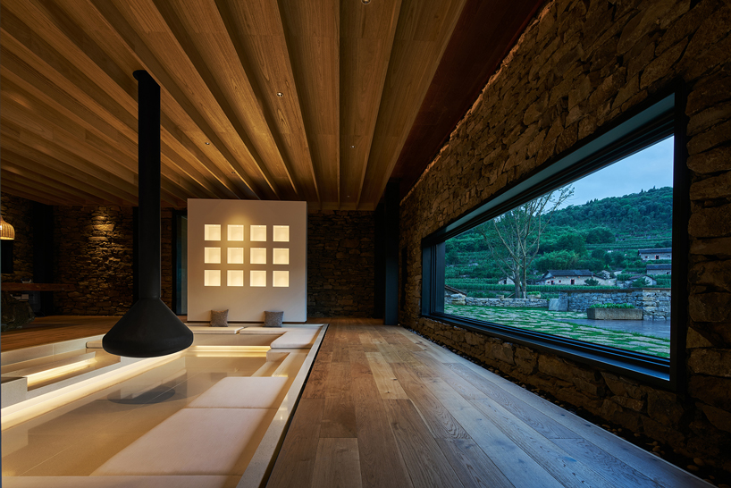 nanchawan-shiwu-tribe-homestay-china-designboom-18