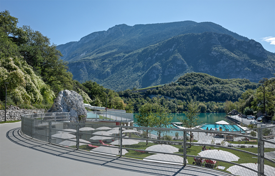 NAU architecture bains de geronde switzerland designboom