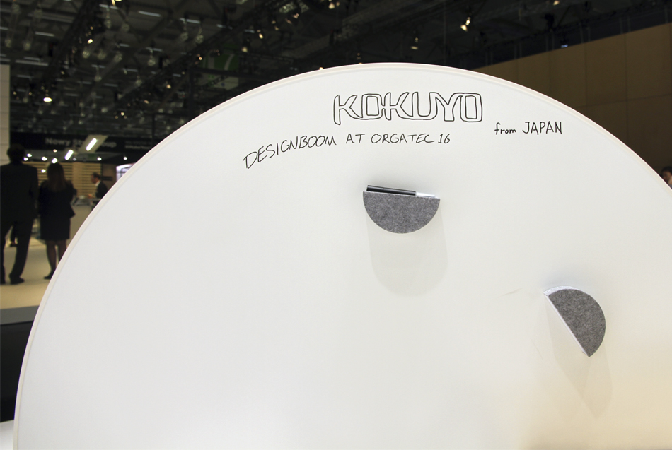 nendo-rolling-workspace-orgatec-designboomg04