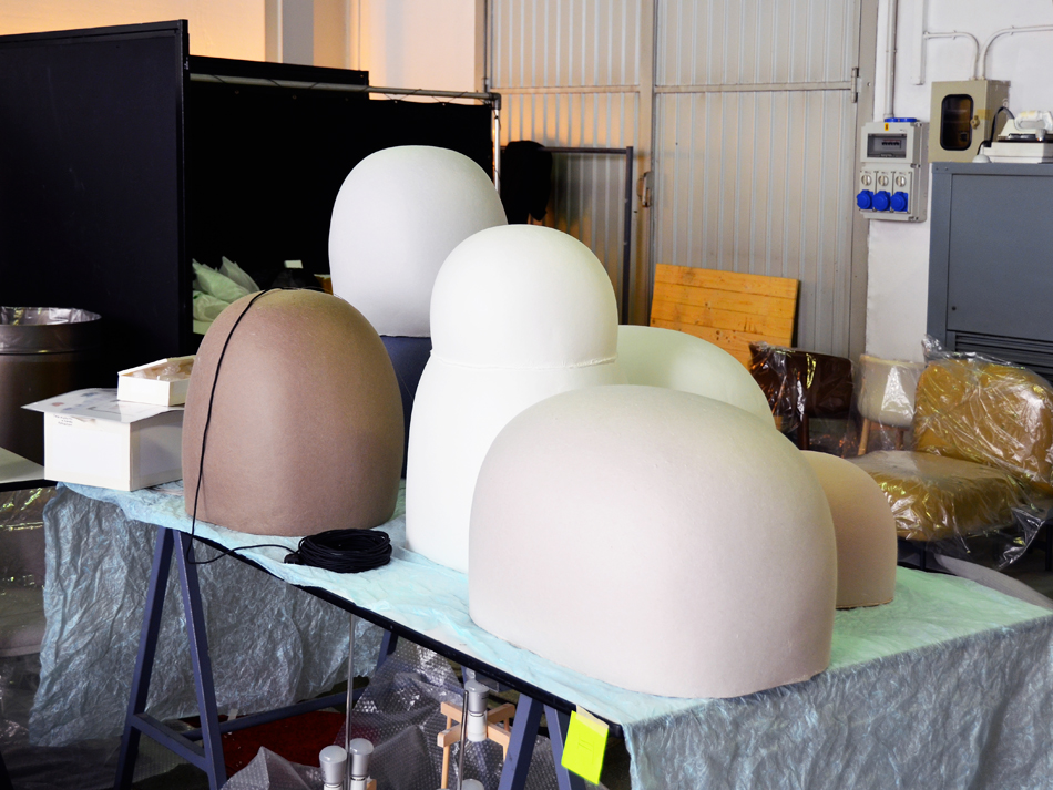 NICHETTO=NENDO paper ice cream lamp shades