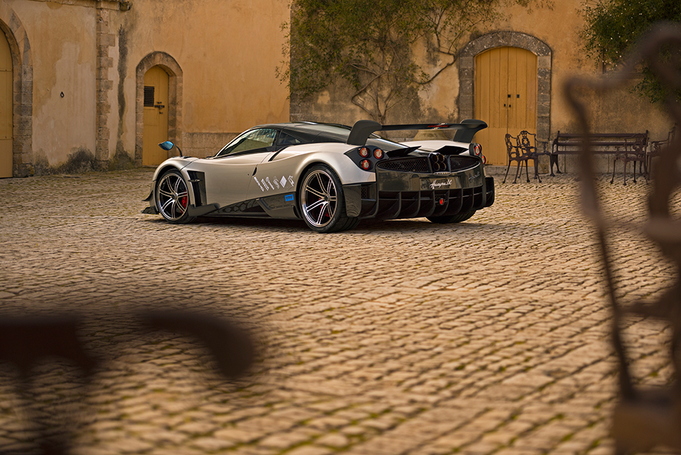 pagani-huayra-bc-designboom-gallery04