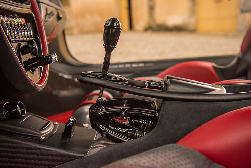 pagani-huayra-bc-designboom-gallery15