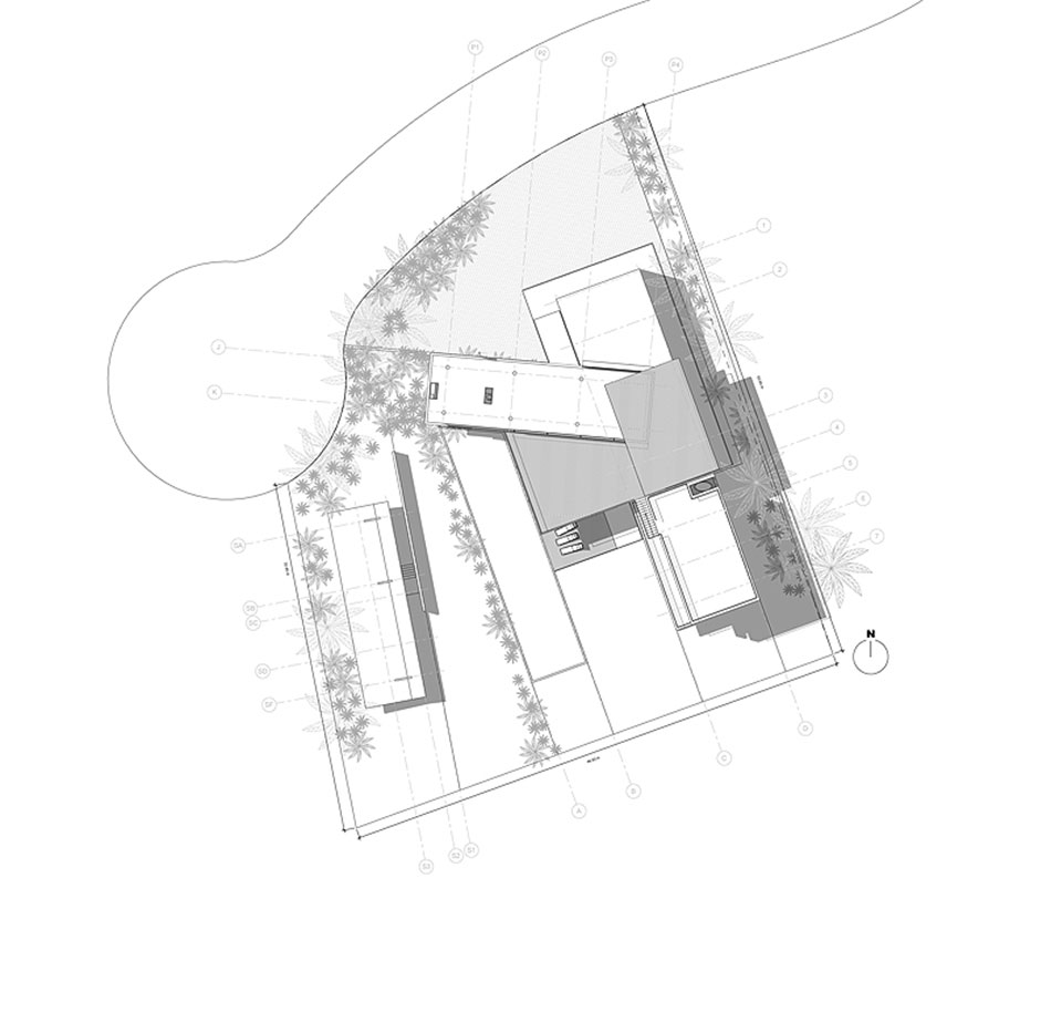 paul cremoux studio designs the casa caracola on the seashore