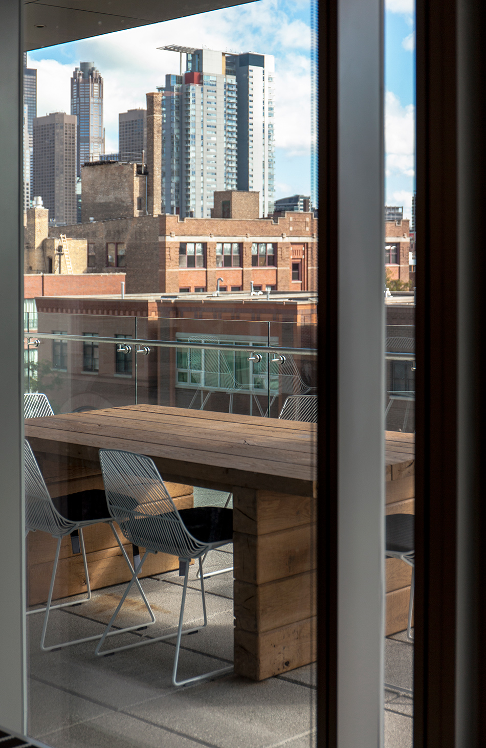 perkins will sram office bicycle component manufacturer chicago designboom