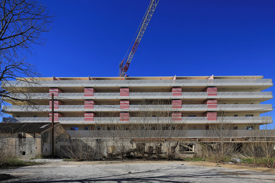 pietri architectes redline designboom