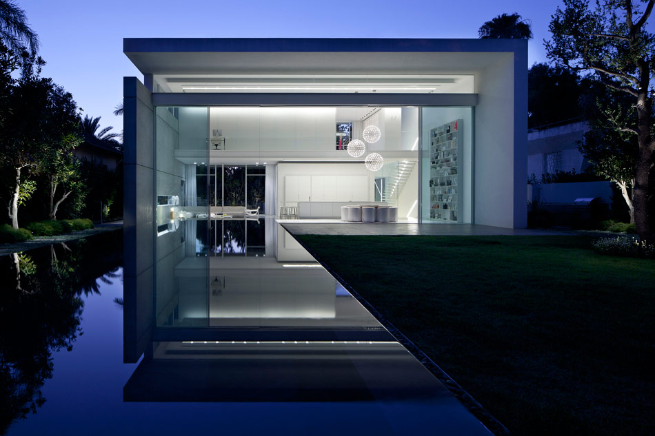 pitsou kedem ramat hasharon house 13 designboom
