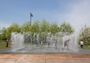 jeppe hein asks brooklyn installation visitors to please touch the art