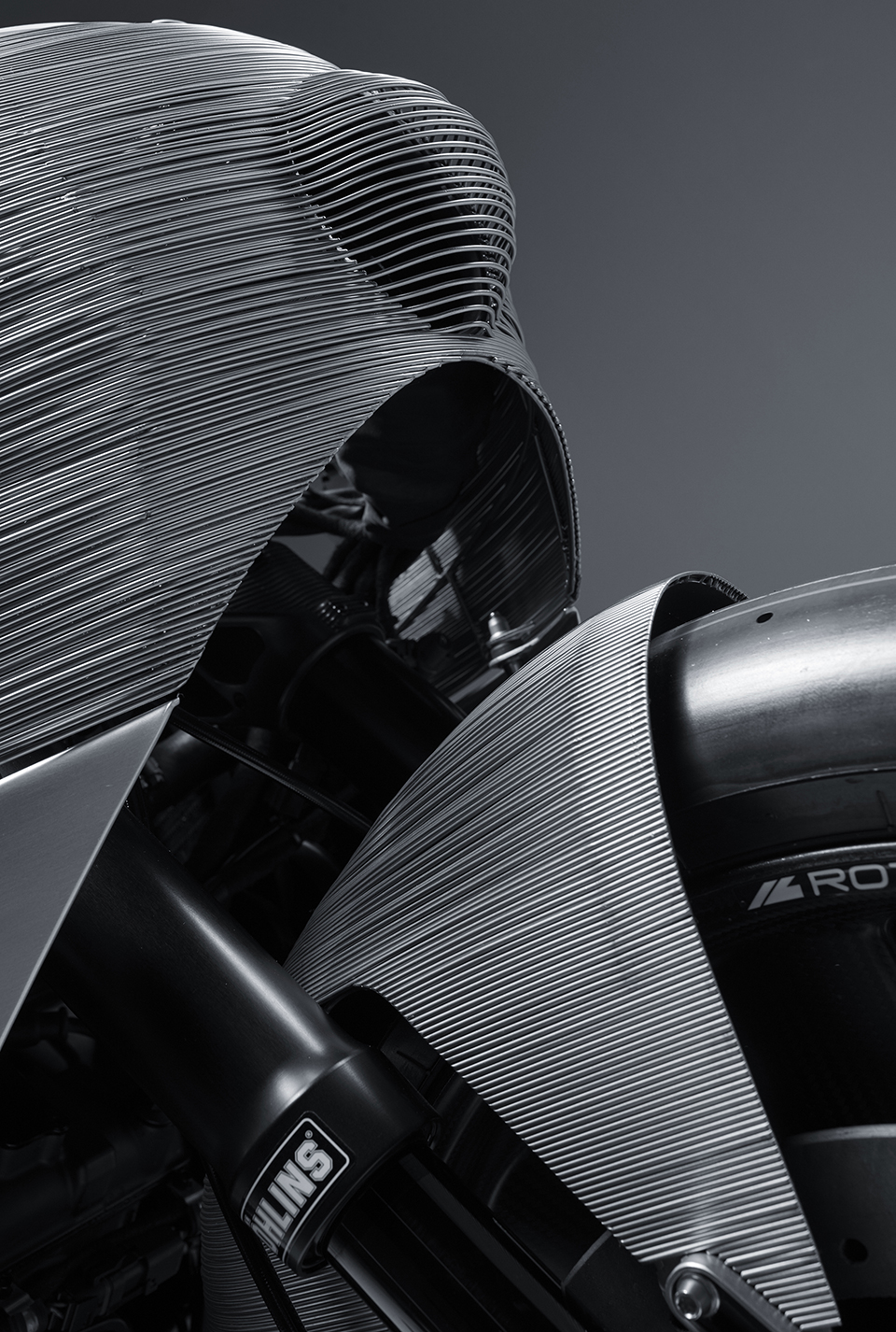 praem-sp3-superbike-designboom-gallery07