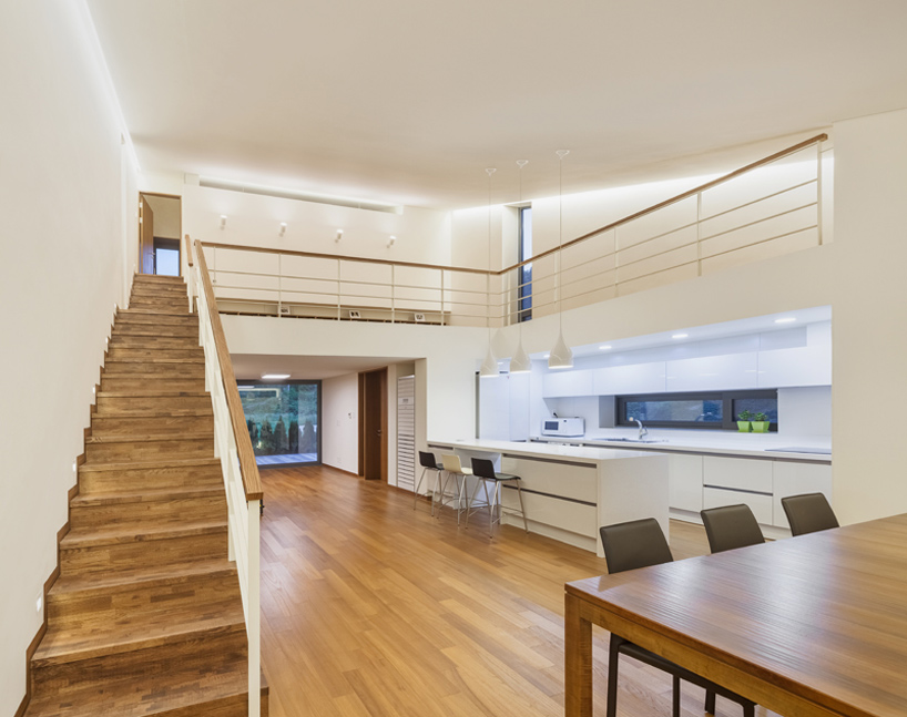 PRAUD leaning house chungpyong korea designboom