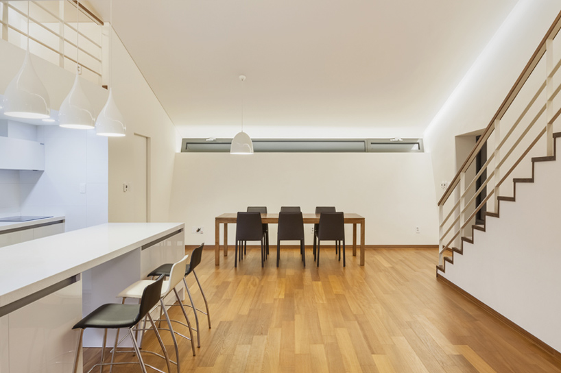 PRAUD leaning house chungpyong korea designboom