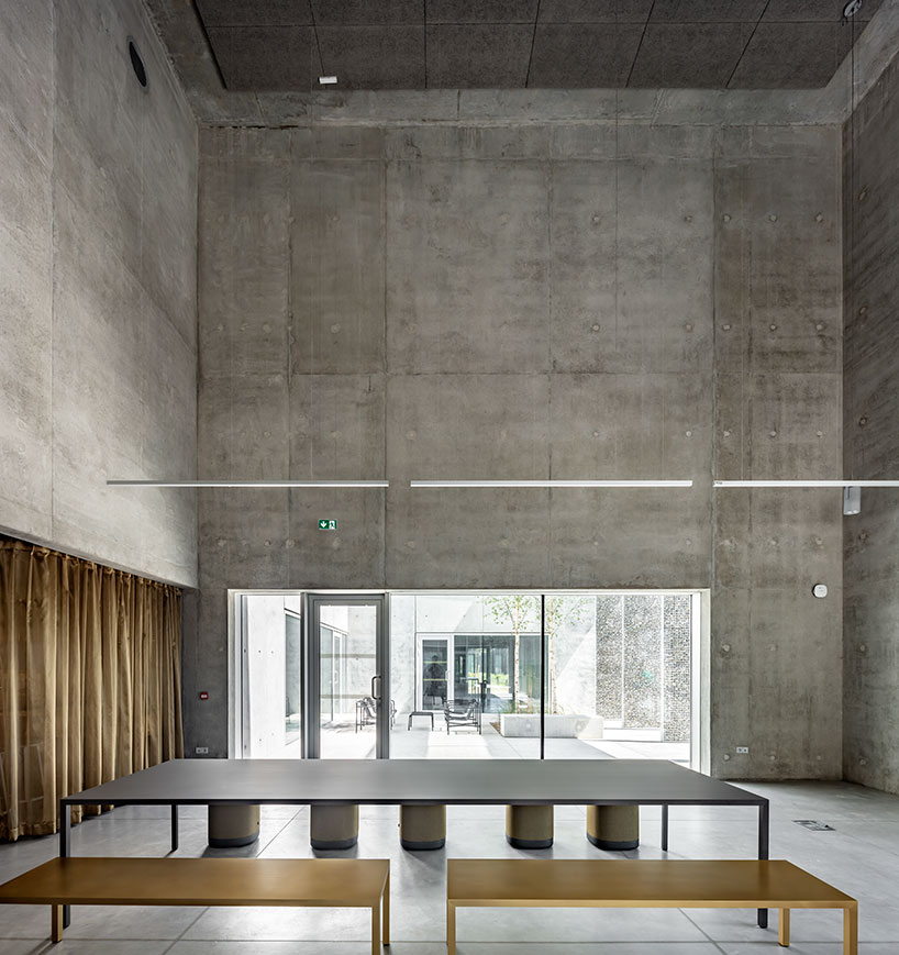 randja-architecture-robust-stone-concrete-technology-center-france-designboom-12