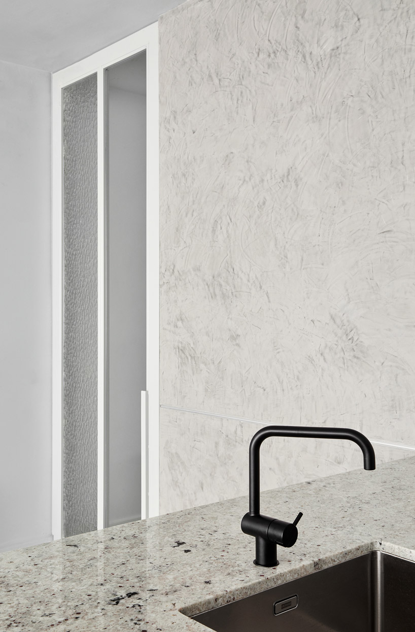 raul-sanchez-villarroel-apartment-designboom-10