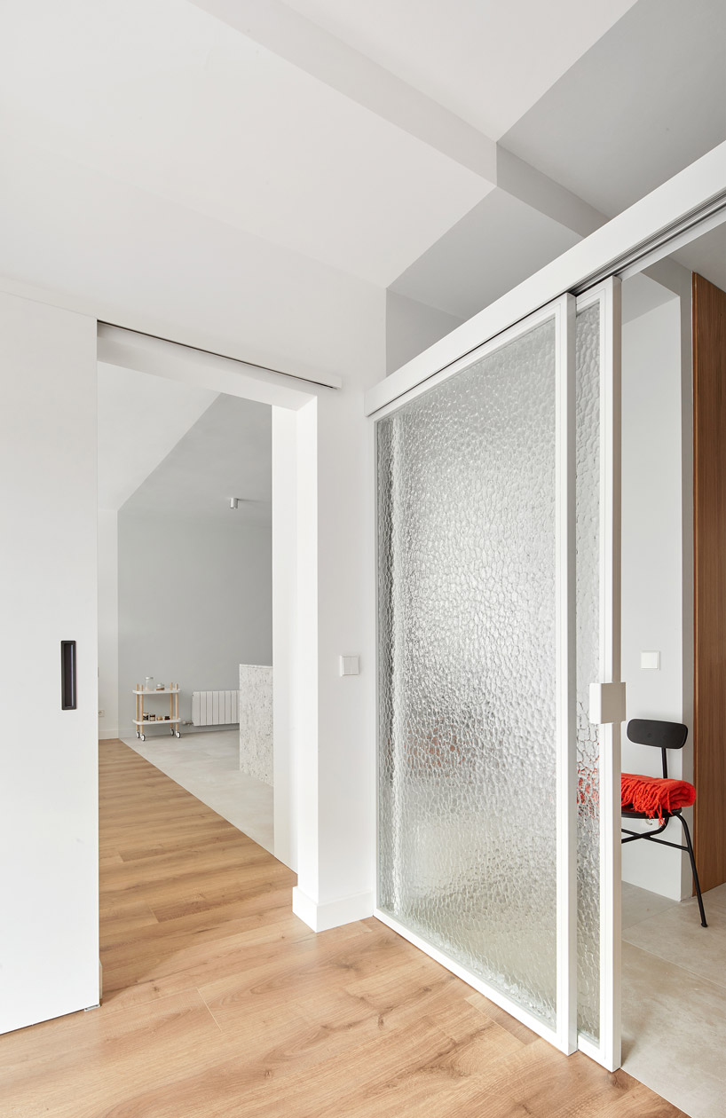 raul-sanchez-villarroel-apartment-designboom-4