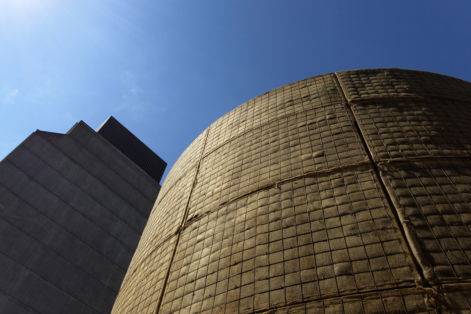 raumlabor fountain house montreal canada designboom