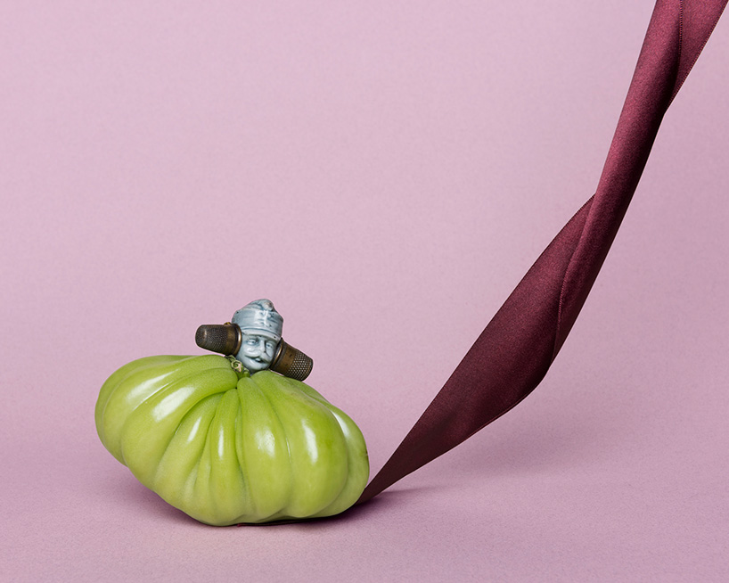 remedios-vincent-the-emperors-new-clothes-gallery-designboom-05