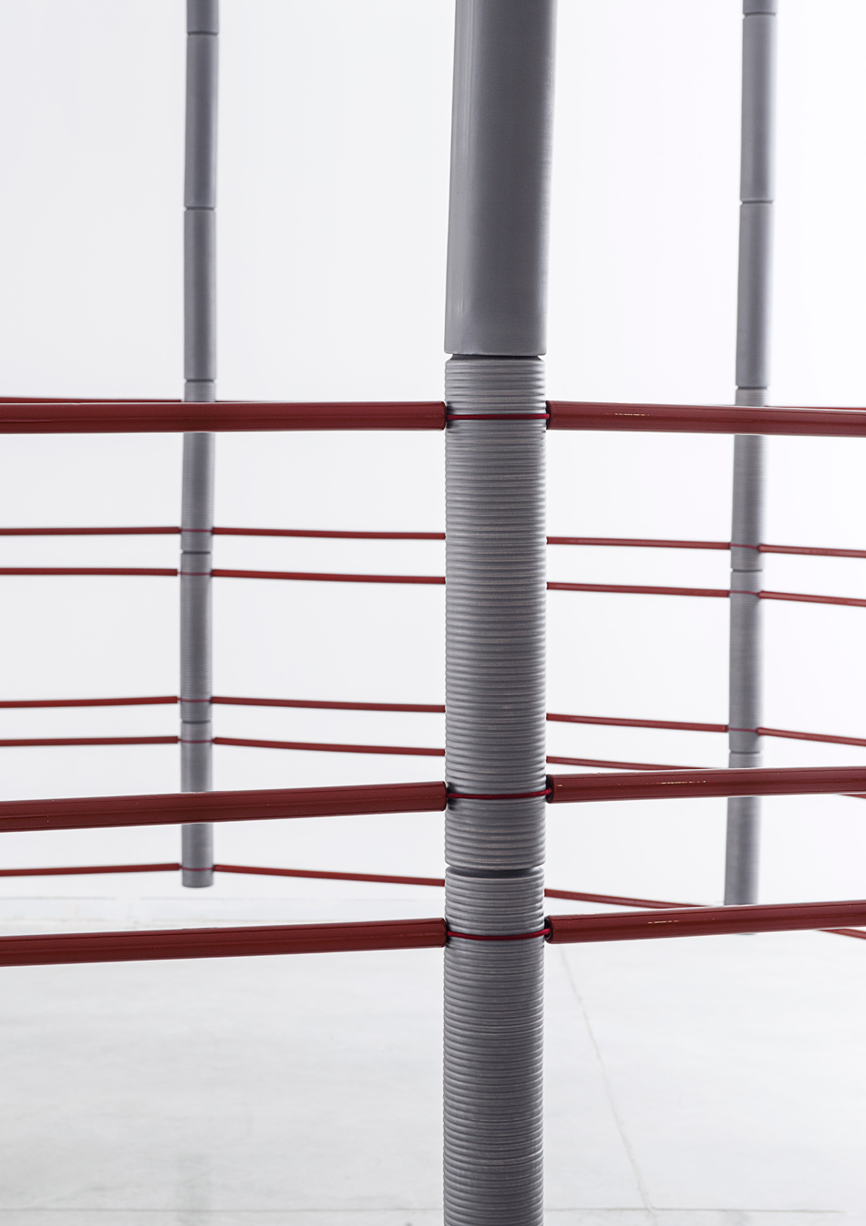 ronan + erwan bouroullec install 17 screens inside tel aviv\'s museum of art designboom