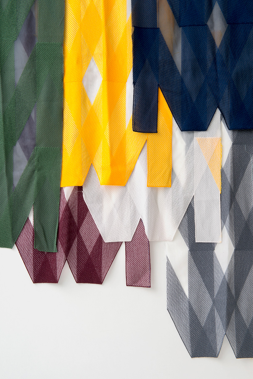 ronan-erwan-bouroullec-rennes-chainette-curtains-kvadrat-designboom-052