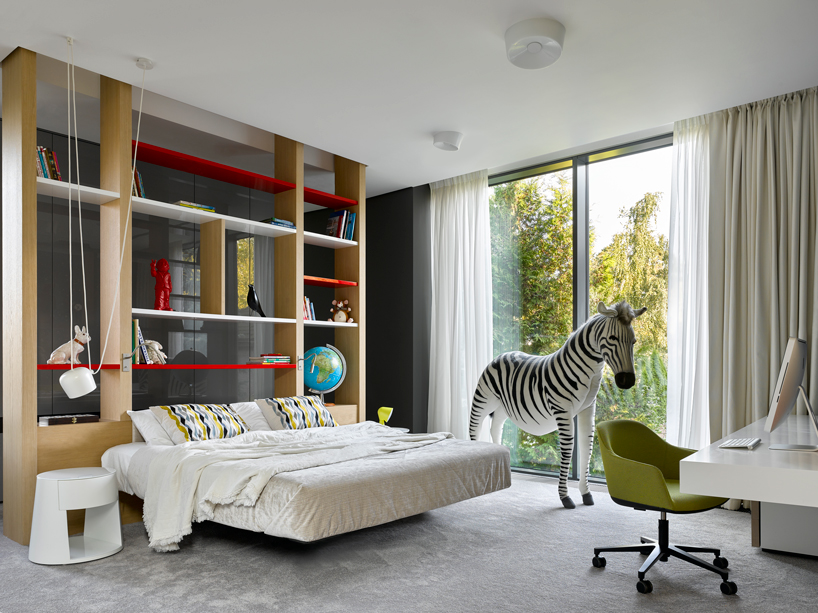 saota-silver-pine-moscow-designboom-16