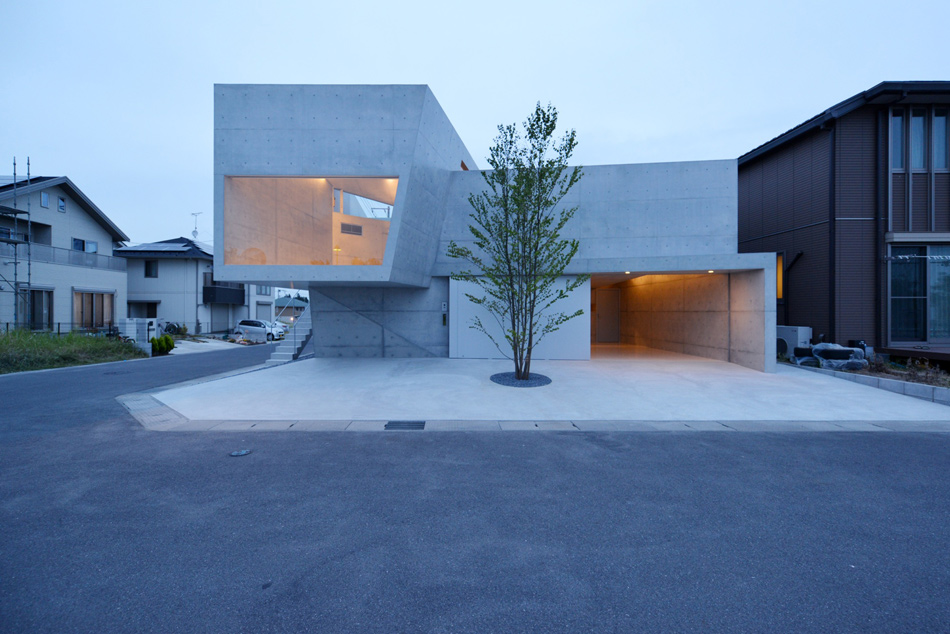 shigeru fuse atelier house in tsutsumino noda japan designboom