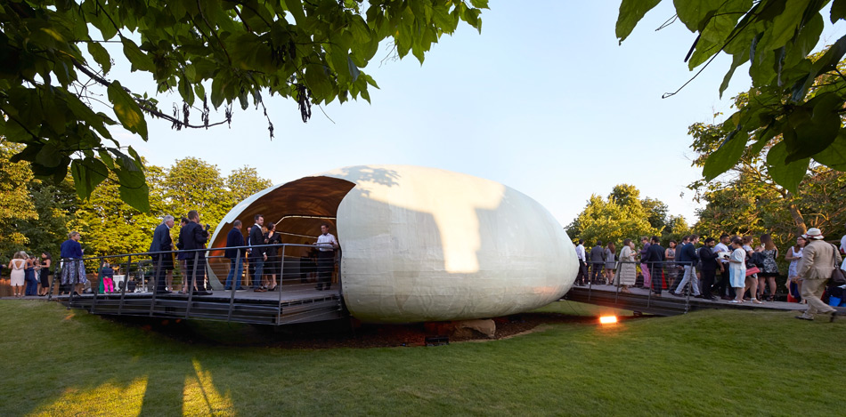 smiljan radic\'s serpentine pavilion photographed by hufton + crow designboom