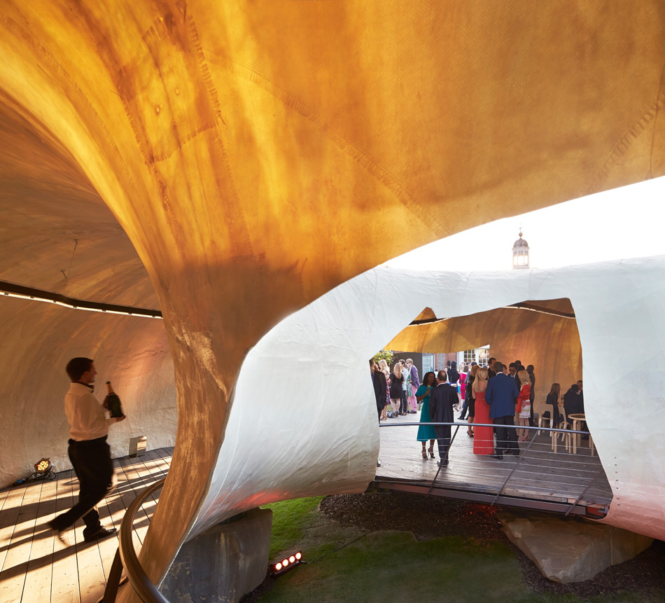 smiljan radic\'s serpentine pavilion photographed by hufton + crow designboom