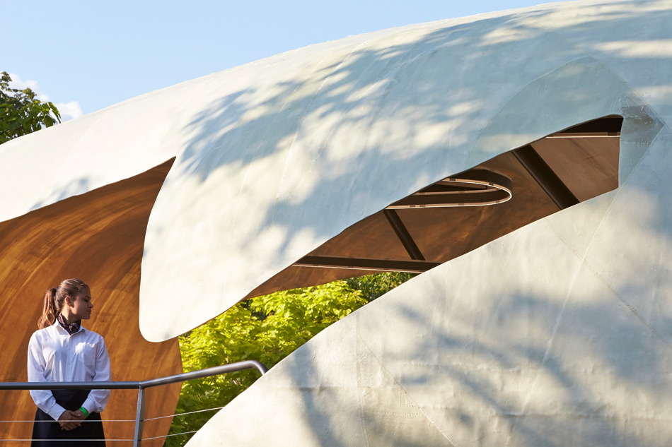 smiljan radic\'s serpentine pavilion photographed by hufton + crow designboom