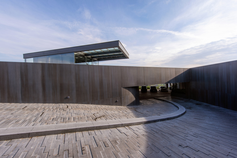 sordo madaleno arquitectos alcazar de toledo residences mexico city designboom