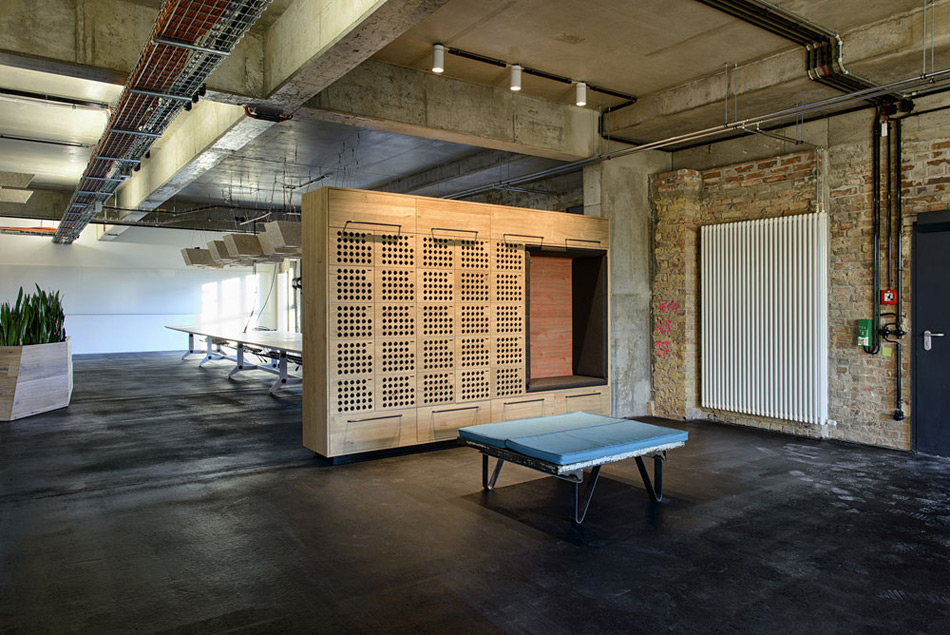 SoundCloud berlin headquarters kelly robinson kinzo designboom