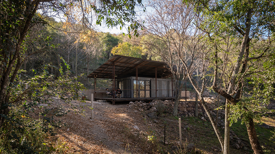 STC arquitectos refuge la paisanita cordoba argentina designboom