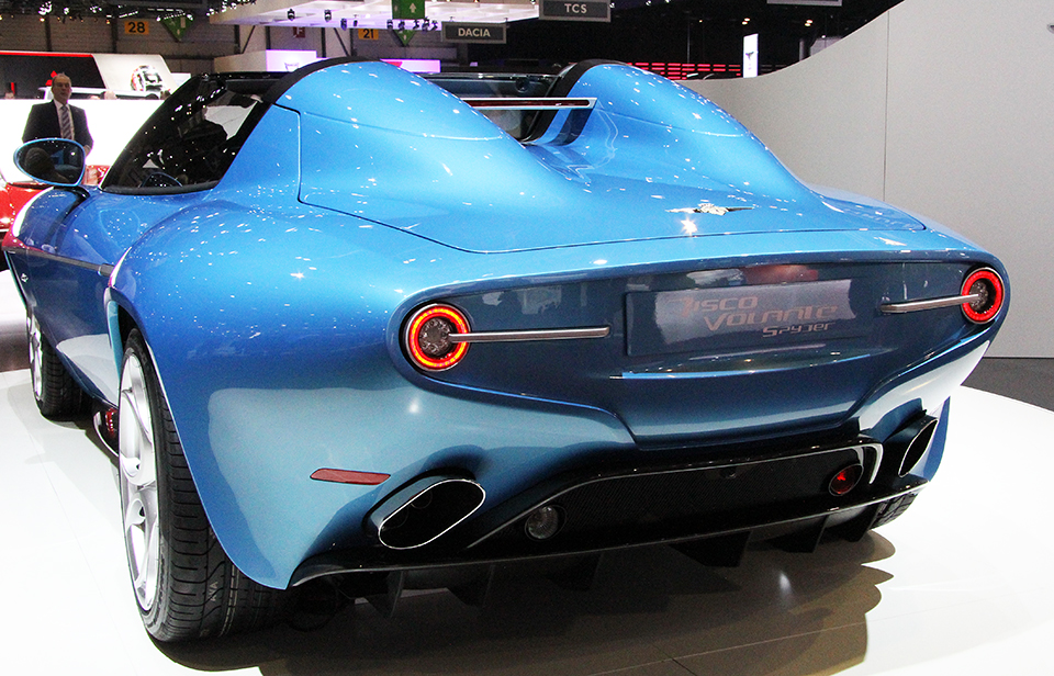 superleggera-alfa-romeo-disco-volante-spyder-geneva-motor-show-2016-designboom-gallery03