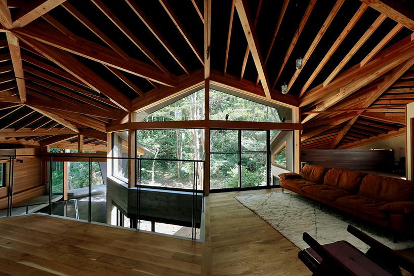 irregular-angled-phase-dance-residence-takeshi-hirobe-tree-japan-designboom-10