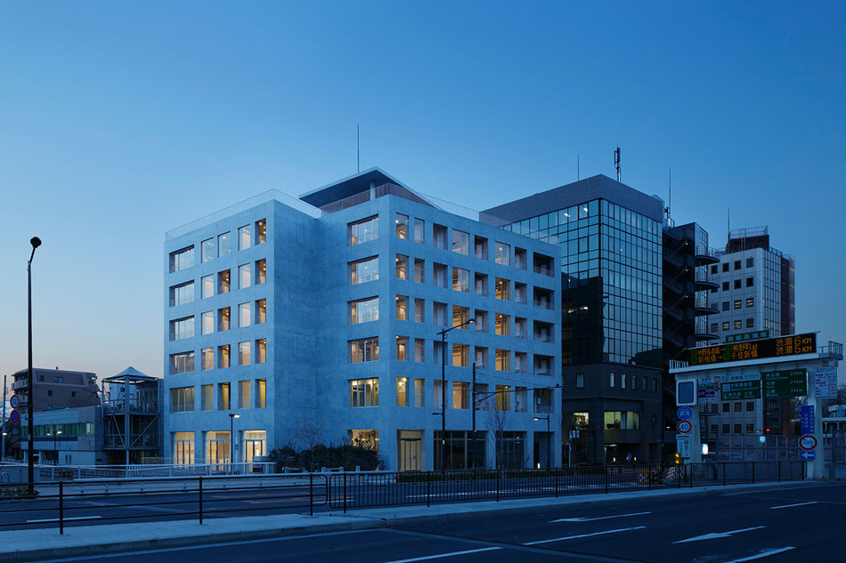 takeshi yamagata architects: chojyabashi building