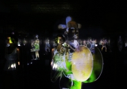 teamlab-project-a-maze-of-dancing-japanese-holograms-designboom-03