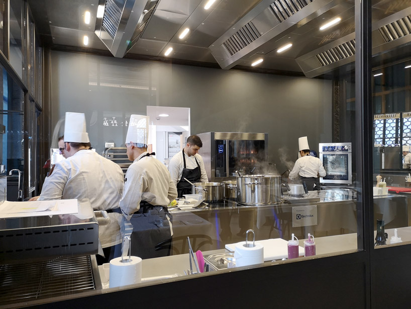 voce-aimo-nadia-milan-designboom-818-16