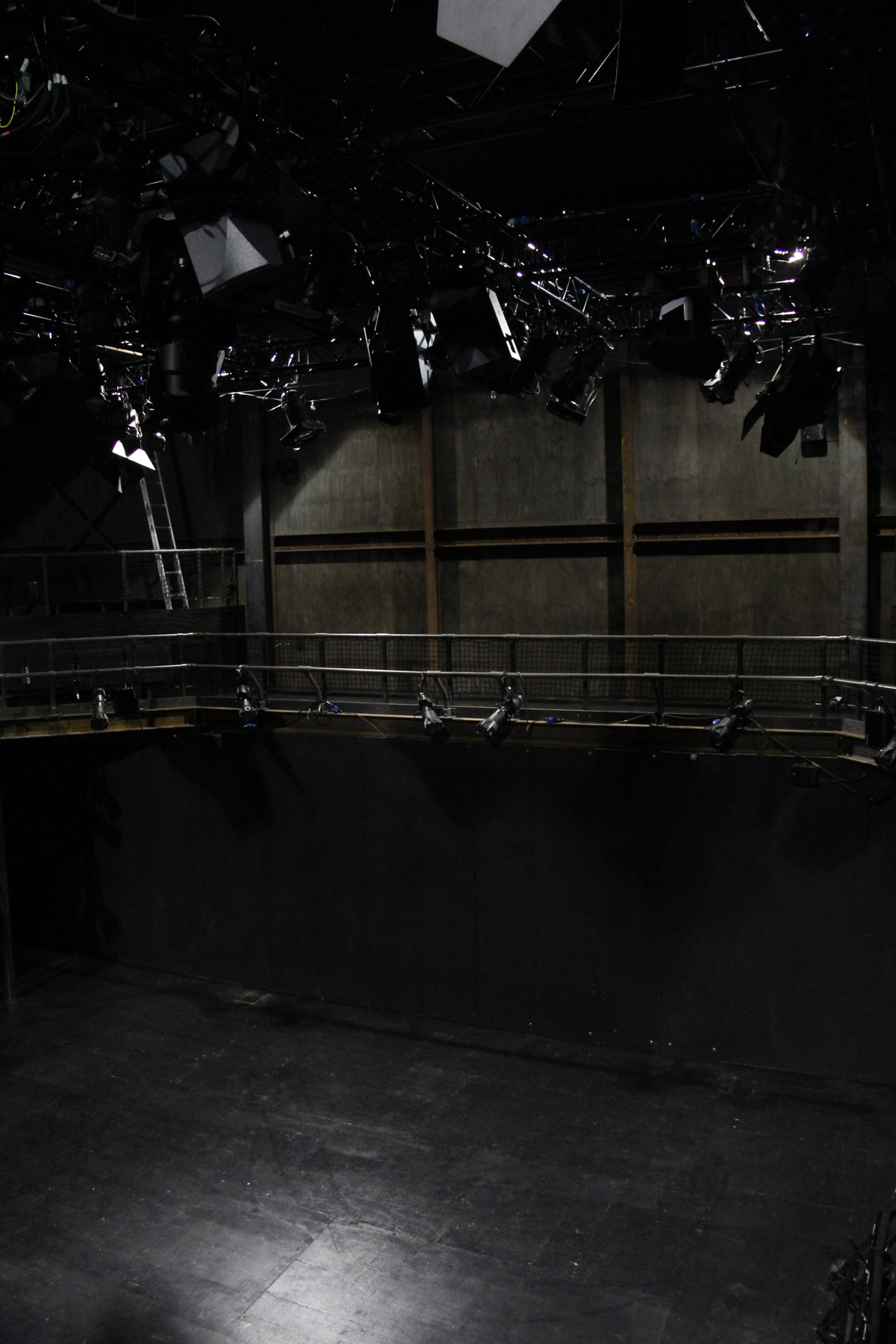 haworth tompkins: the shed opens in london 