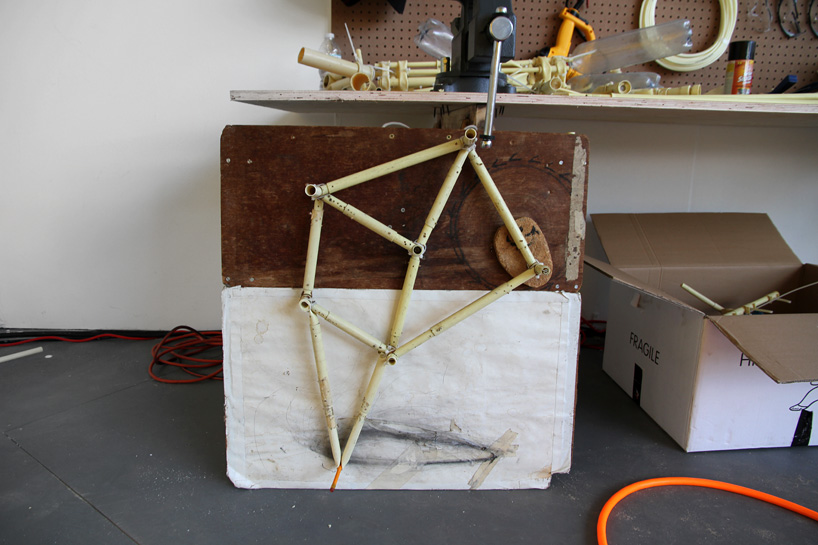 theo jansen\'s strandbeest interpreted by 3D printing at art basel miami beach