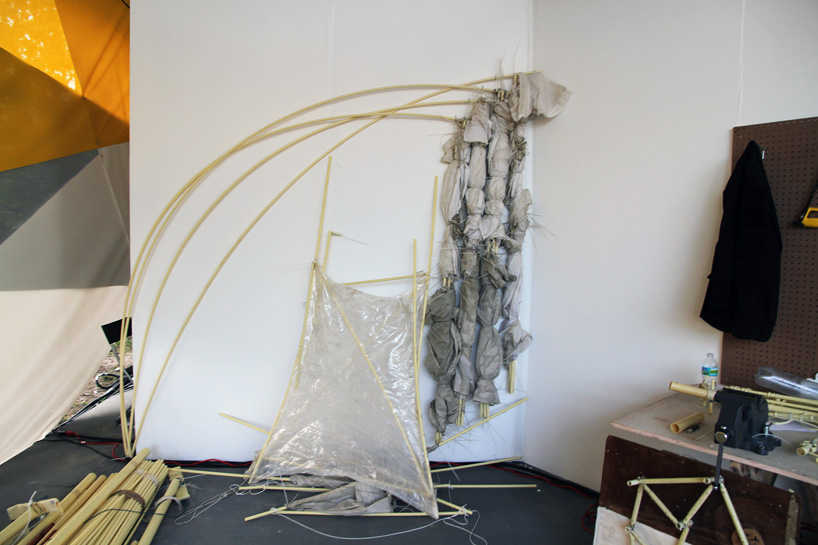 theo jansen\'s strandbeest interpreted by 3D printing at art basel miami beach