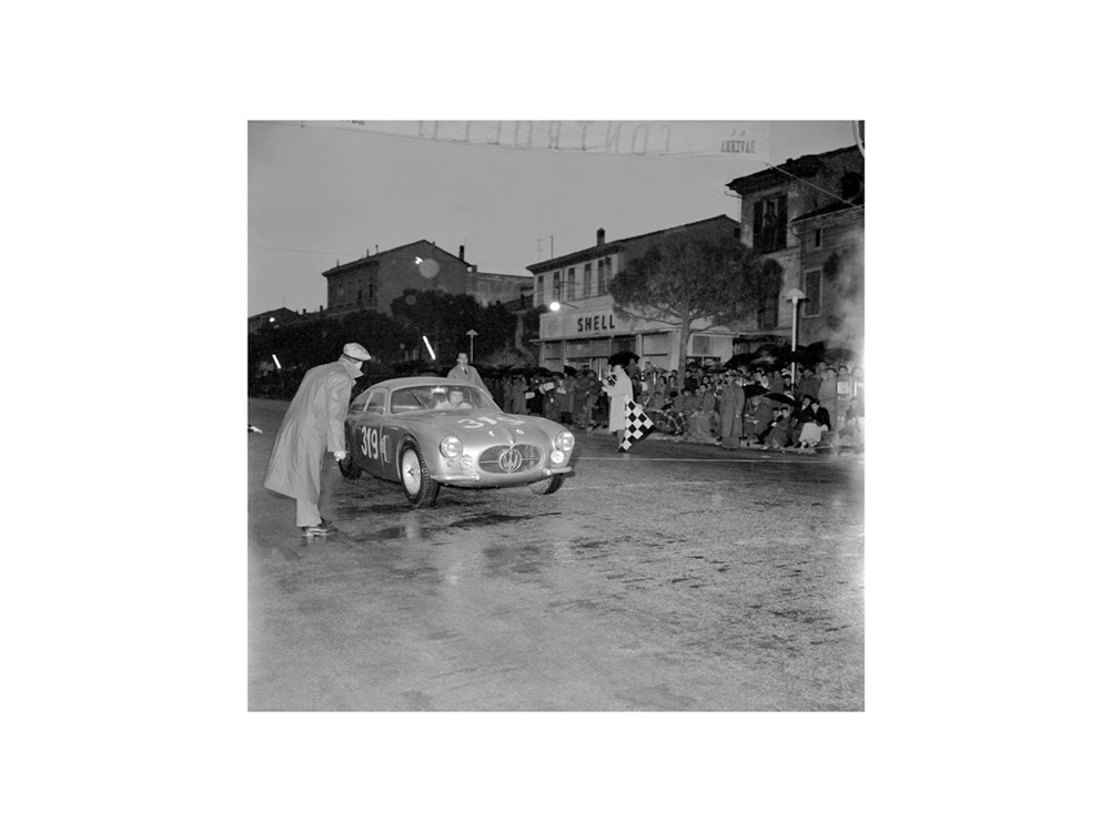 1956-maserati-a6g-2000-berlinetta-zagato-sothebys-auction-designboom-3