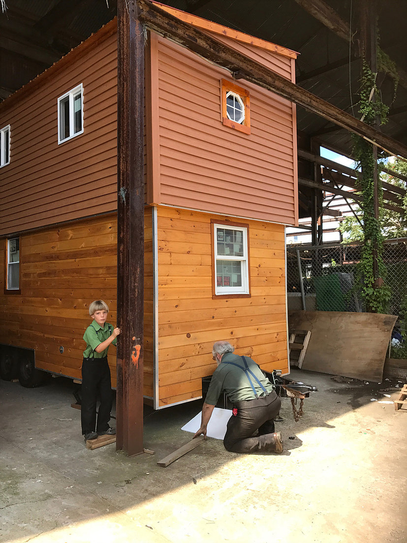 tiny-house-on-wheels-second-story-designboom-10