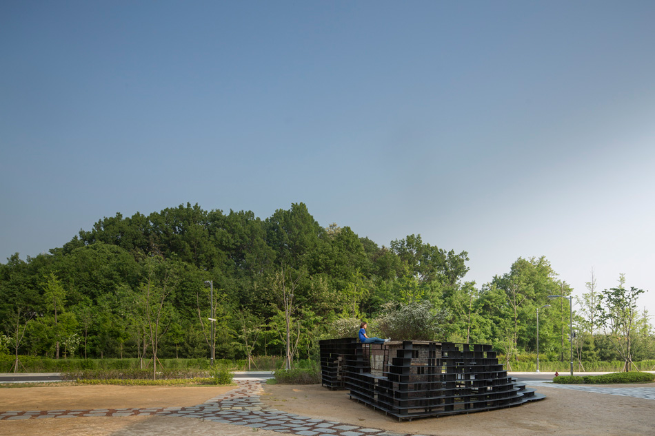 unsangdong architects: memorial pot
